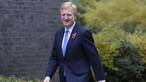 Oliver Dowden arrives in Downing Street to attend a cabinet meeting in London, Tuesday, Nov. 1, 2022.  - Sputnik International