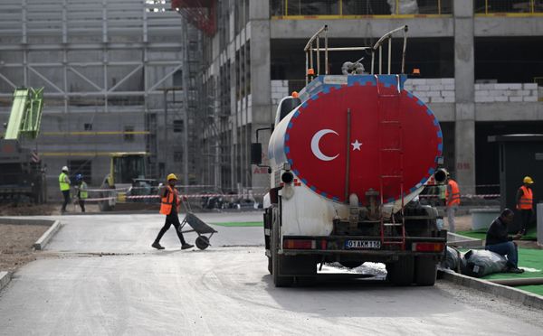 With a total of four reactors, this power plant will have a capacity of 4,800 megawatts.Above: Construction of the Akkuyu nuclear power plant in Gulnar, Turkiye - Sputnik International