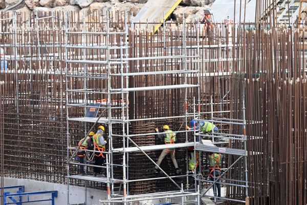 The Akkuyu nuclear power plant will help reduce Turkiye's reliance on fossil fuels and other non-renewable sources of energy.Above: Workers at the Akkuyu nuclear power plant in Gulnar, Turkiye - Sputnik International
