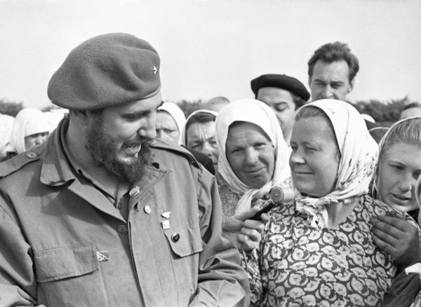 Castro's visit also resulted in economic and military agreements between the two countries, including increased Soviet aid to Cuba.Above: Fidel Castro among Ukrainian female farmers during his visit to the USSR, 1963. - Sputnik International