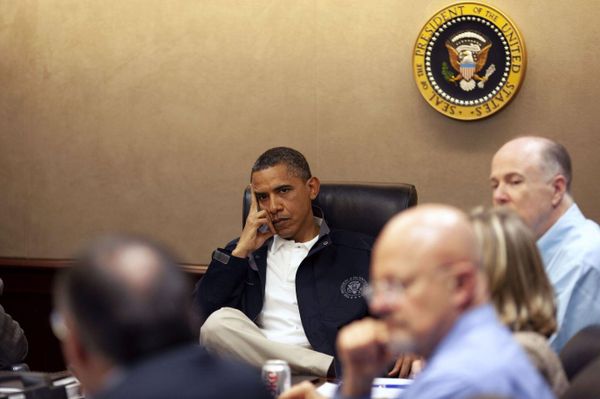 President Obama and his national security team discuss the raid President Obama and his national security team discuss the raid - Sputnik International