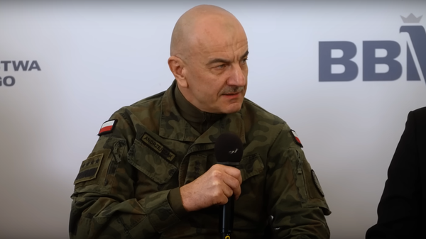 Polish Armed Forces Chief of General Staff Rajmund Andrzejczak. Screengrab of an appearance at the Polish National Security Bureau in Washington, April 24, 2023. - Sputnik International