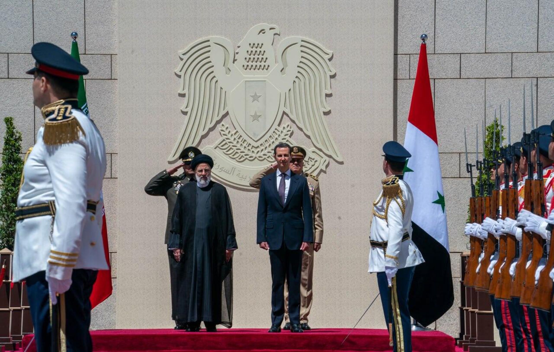 Ebrahim Raisi and Bashar al-Assad - Sputnik International, 1920, 03.05.2023