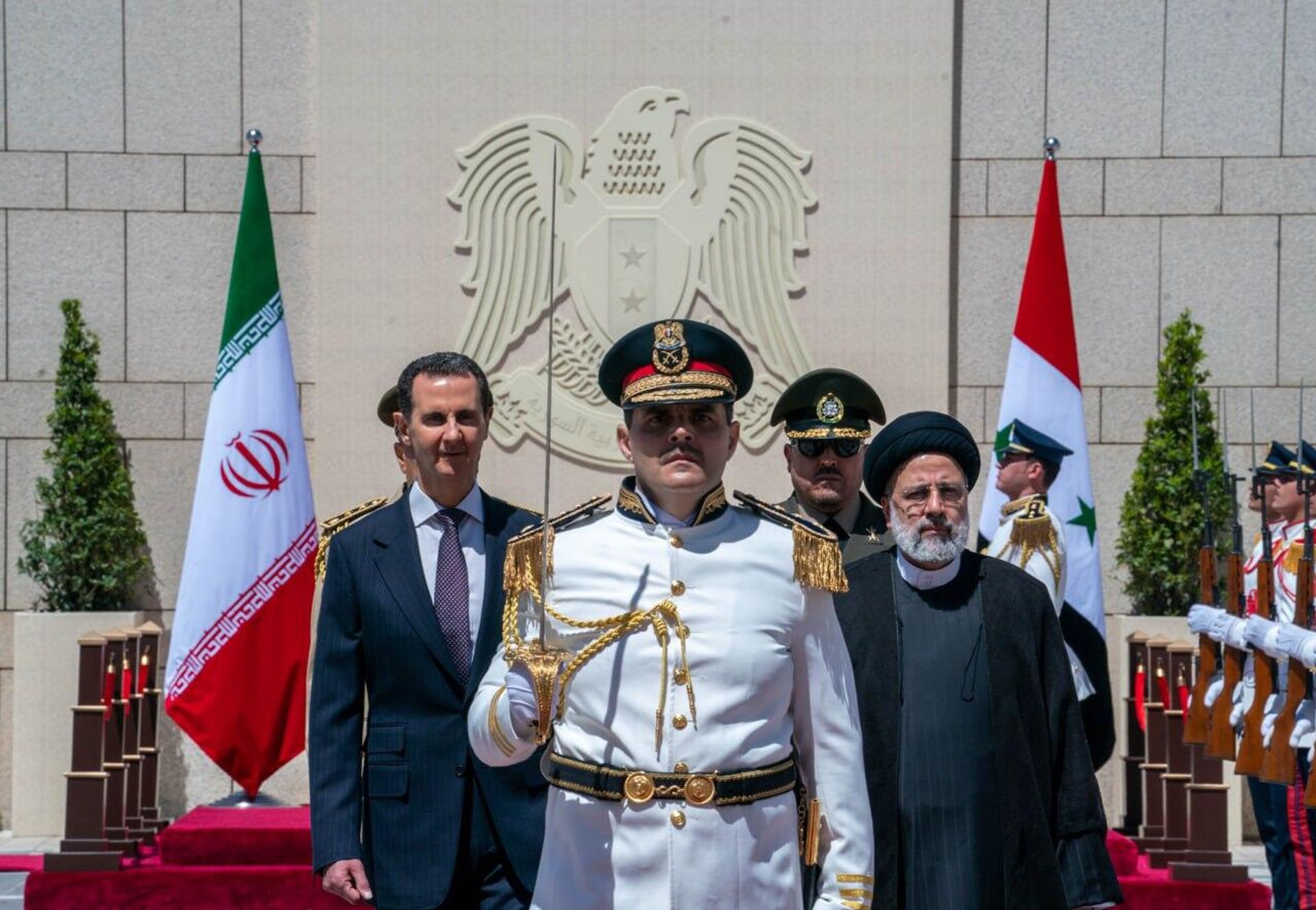 Ebrahim Raisi and Bashar al-Assad - Sputnik International, 1920, 03.05.2023