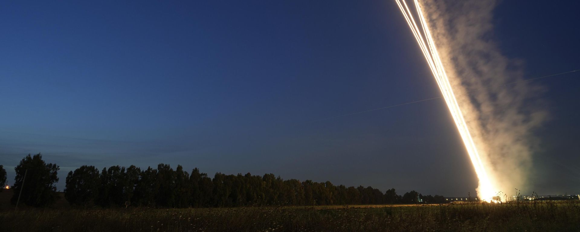 Israel's Iron Dome anti-missile system fires to intercept a rocket launched from the Gaza Strip towards Israel, near Sderot, Israel, Wednesday, May 10, 2023. - Sputnik International, 1920, 11.05.2023