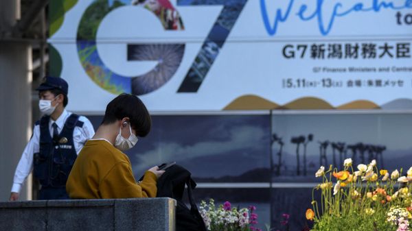 The logo of the upcoming G7 Finance Ministers and Central Bank Governors' Meeting is displayed at Niigata railway station in Niigata on May 10, 2023 - Sputnik International