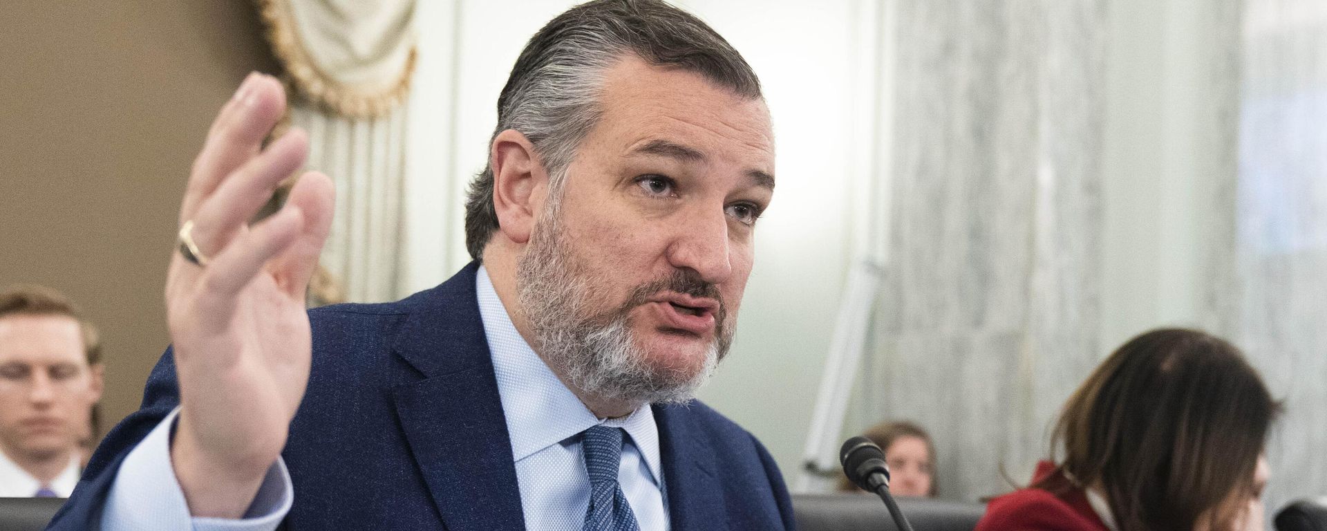 Senate Commerce, Science, and Transportation Committee ranking member Ted Cruz, R-Texas, questions witnesses during a hearing on improving rail safety in response to the East Palestine, Ohio train derailment, on Capitol Hill in Washington, Wednesday, March 22, 2023. Senate Commerce, Science, and Transportation Committee ranking member Ted Cruz, R-Texas, questions witnesses during a hearing on improving rail safety in response to the East Palestine, Ohio train derailment, on Capitol Hill in Washington, Wednesday, March 22, 2023. - Sputnik International, 1920, 25.01.2024