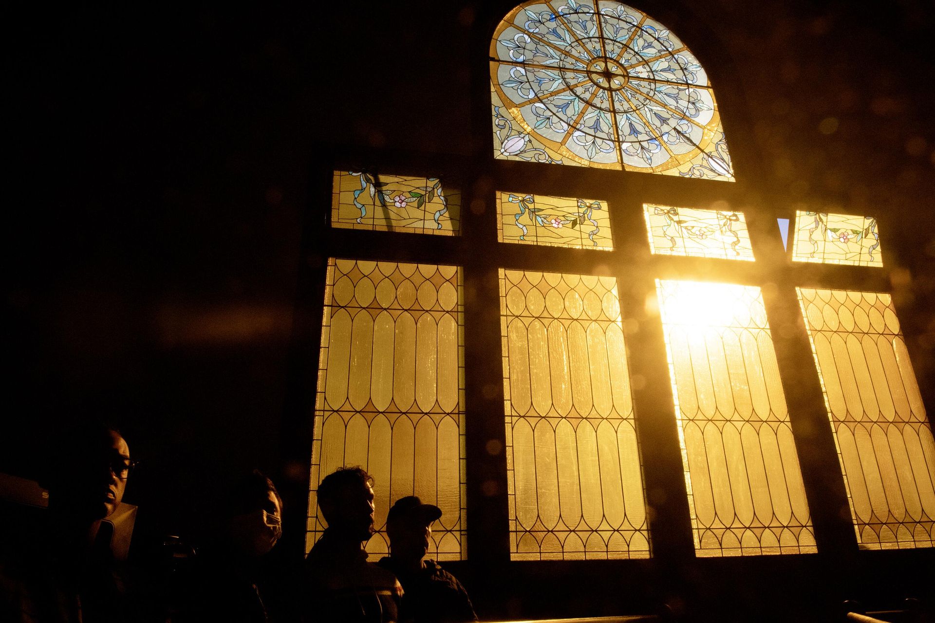Community members gather at the All Souls Unitarian Church in US. - Sputnik International, 1920, 23.05.2023