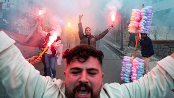 Сторонники действующего президента Турции Реджепа Тайипа Эрдогана в Стамбуле Сторонники действующего президента Турции Реджепа Тайипа Эрдогана в Стамбуле - Sputnik International