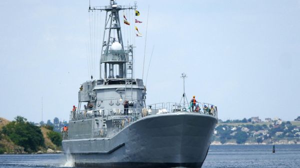Ukrainian landing ship Yuri Olefirenko - Sputnik International