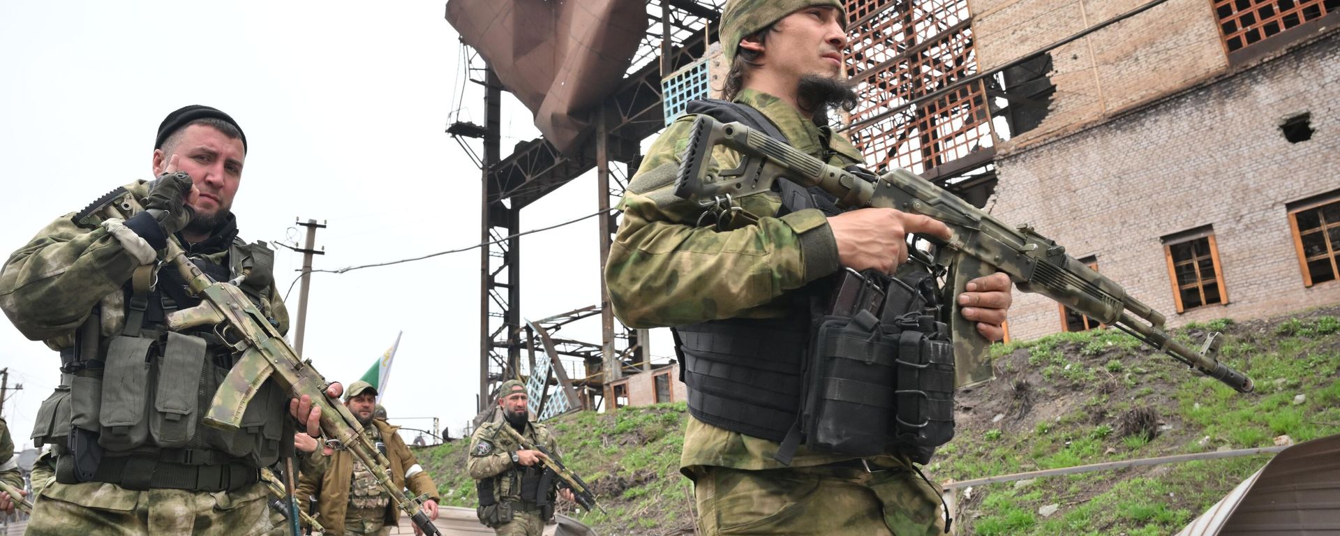 Troops of Russia's Akhmat Special Rapid Response Unit in Mariupol, DPR. - Sputnik International, 1920, 31.05.2023