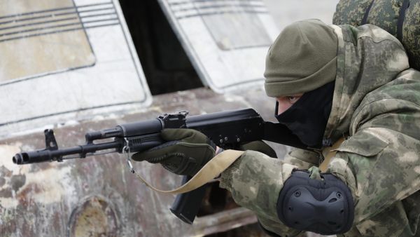 Russian soldier in Belgorod - Sputnik International