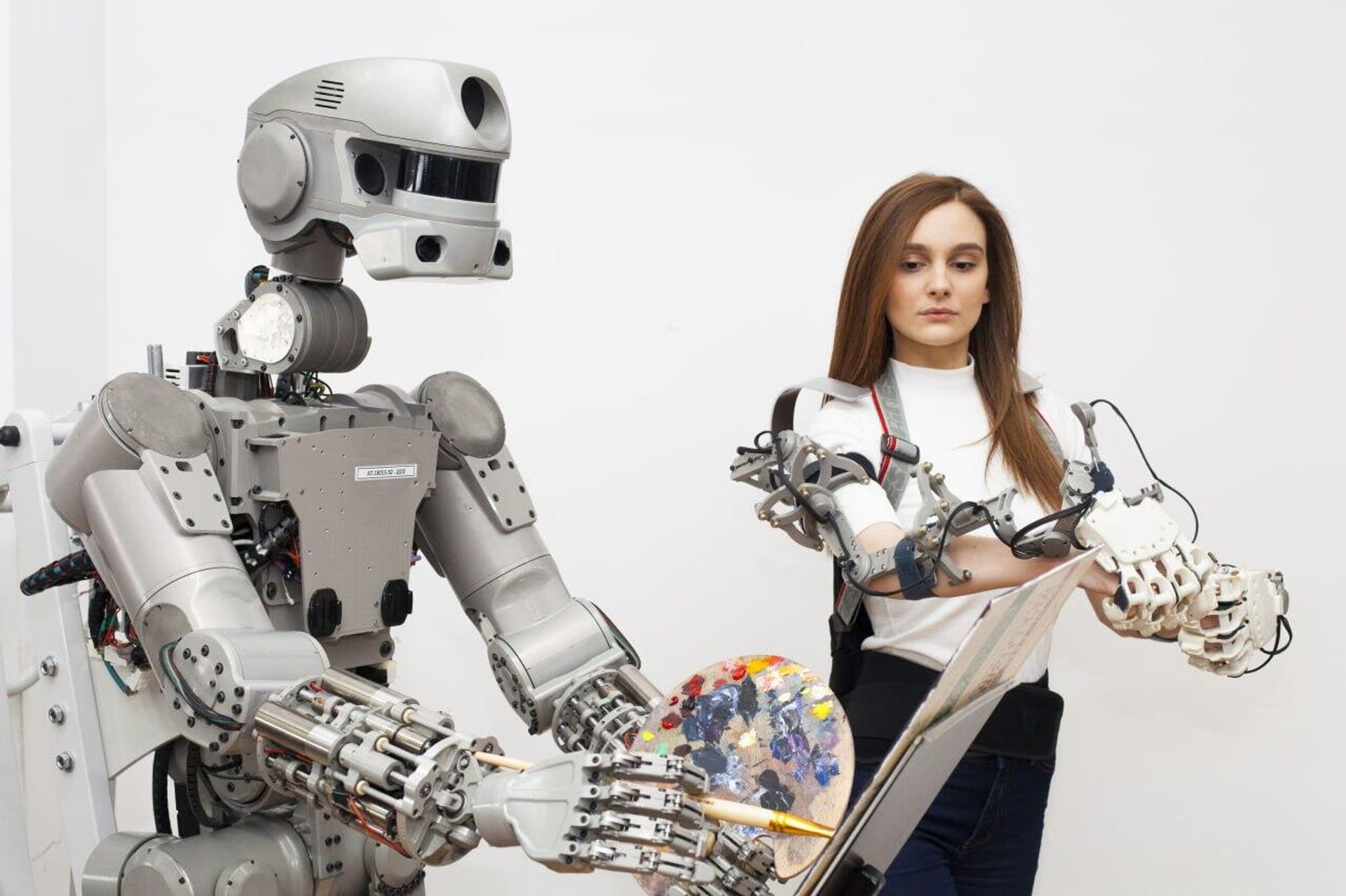 FEDOR (which stands for 'Final Experimental Demonstration Object Research') robot serving as an avatar to a human being. FEDOR (which stands for 'Final Experimental Demonstration Object Research') robot serving as an avatar to a human being. - Sputnik International, 1920, 05.06.2023