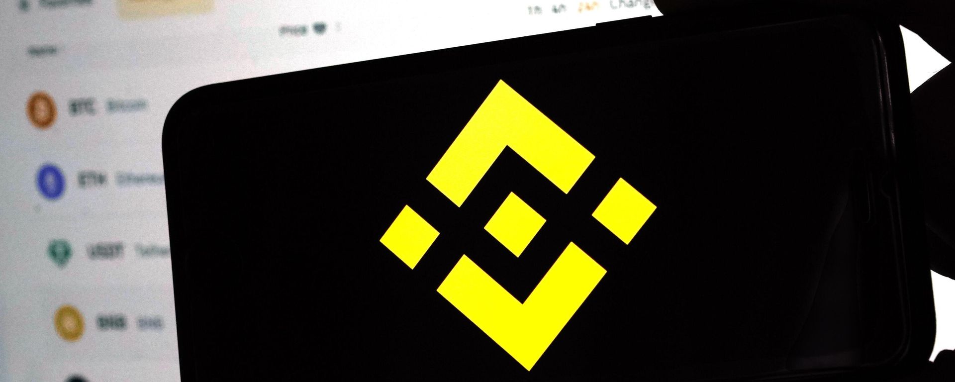 The logo for cryptocurrency site Binance appears on a mobile phone, in New York, Tuesday, Jan. 31, 2023. The logo for cryptocurrency site Binance appears on a mobile phone, in New York, Tuesday, Jan. 31, 2023. - Sputnik International, 1920, 08.06.2023