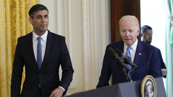 President Joe Biden and British Prime Minister Rishi Sunak arrive for a news conference in the East Room of the White House in Washington, Thursday, June 8, 2023 - Sputnik International
