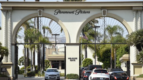 FILE - The Paramount Pictures gate is pictured on Aug. 23, 2016, in Los Angeles. The studio is joining other major Hollywood studios in slashing the traditional 90-day theatrical window. ViacomCBS on Wednesday, Feb. 24, 2021, announced that the studio's films, including Mission: Impossible 7 and A Quiet Place Part II, will go to its fledgling streaming service, Paramount+, after 45 days in theaters.  - Sputnik International