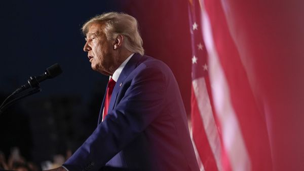 Former President Donald Trump speaks at Trump National Golf Club in Bedminster, N.J., Tuesday, June 13, 2023, after pleading not guilty in a Miami courtroom earlier in the day to dozens of felony counts that he hoarded classified documents and refused government demands to give them back. - Sputnik International