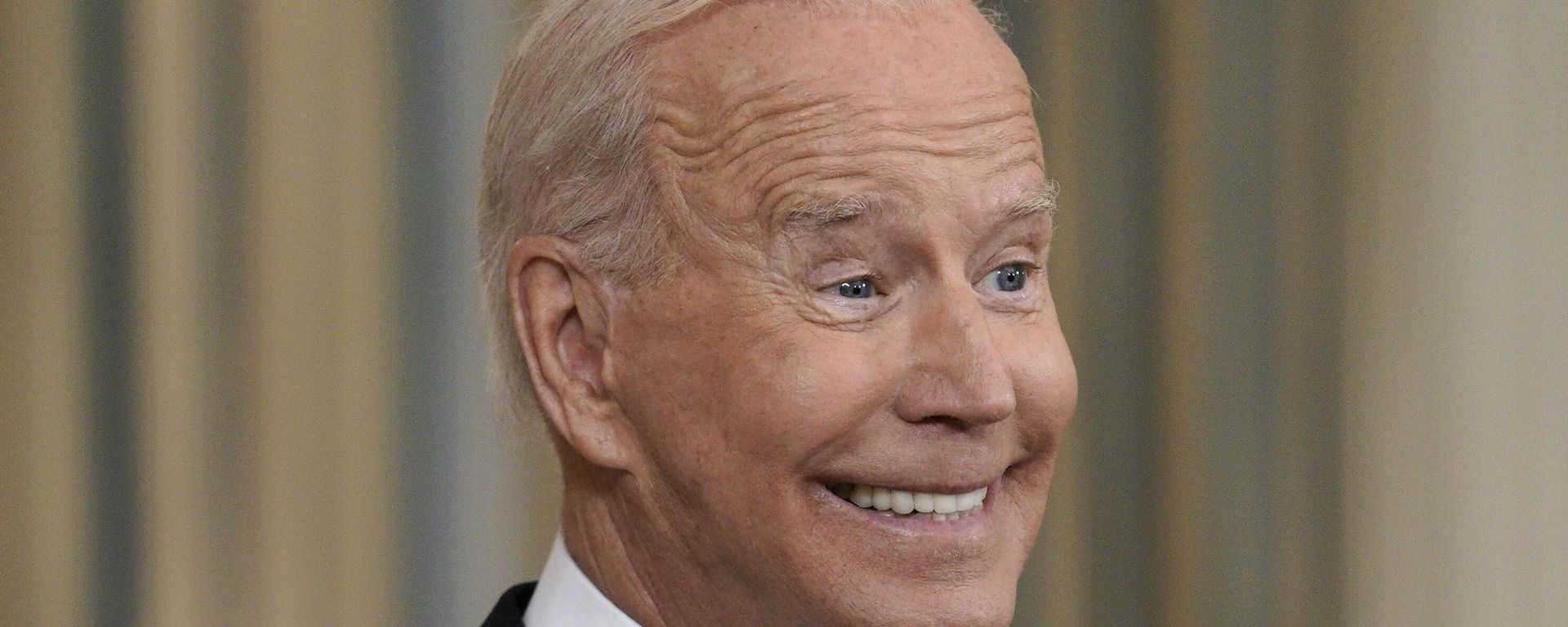 U.S. President Joe Biden speaks at the White House. U.S. President Joe Biden speaks at the White House. - Sputnik International, 1920, 28.09.2023