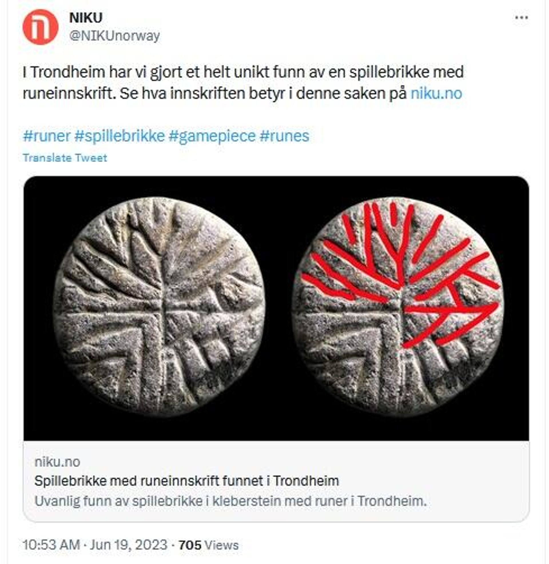 Screenshot of tweet with rune-covered game piece - Sputnik International, 1920, 22.06.2023