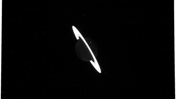 James Webb Space Telescope Looks at Saturn - Sputnik International