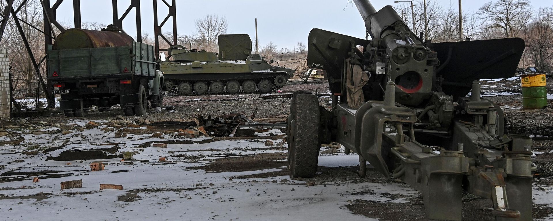 An abandoned Ukrainian artillery piece in Berdyansk, Ukraine. File photo - Sputnik International, 1920, 06.07.2023