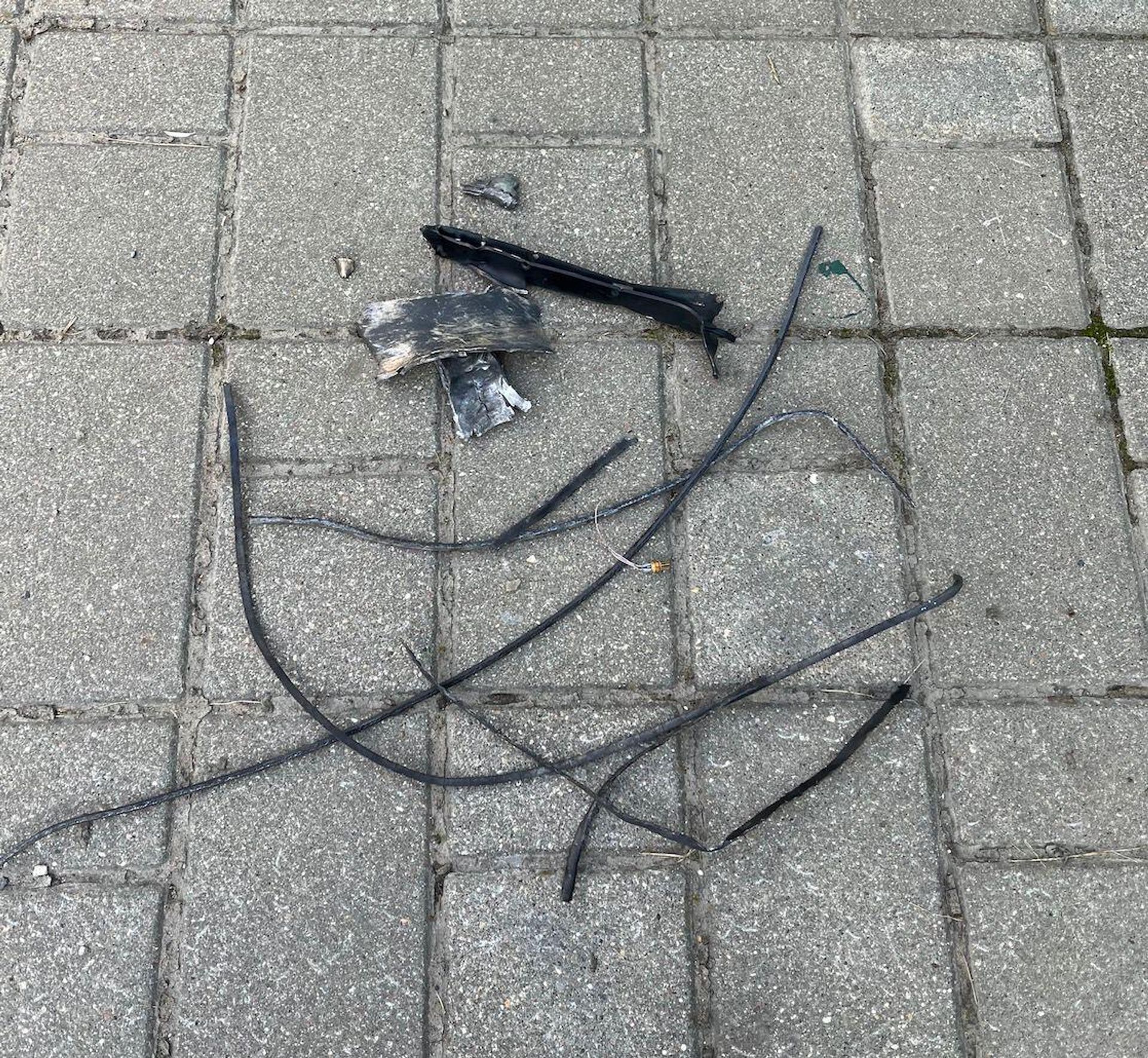 Screenshot from a social media post allegedly depicting the debris from one of the Ukrainian drones downed near Moscow on July 4, 2023  - Sputnik International, 1920, 04.07.2023