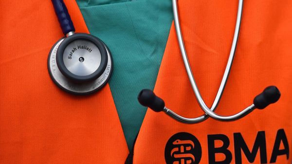 A striking junior doctor is seen at a demonstration in central London on April 26, 2016 A striking junior doctor is seen at a demonstration in central London on April 26, 2016 - Sputnik International