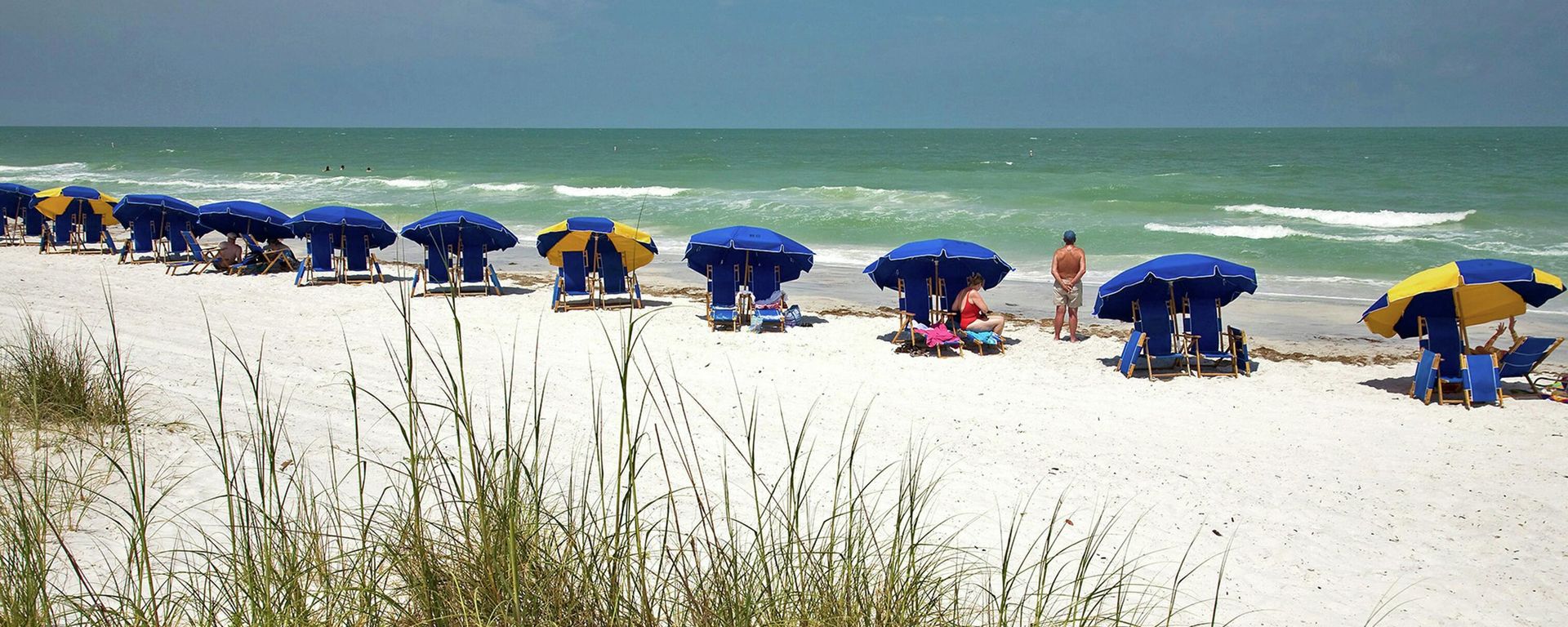 The main beach at Caladesi Island State Park, a barrier island along the Gulf of Mexico, on Florida's West Coast in Dunedin, Fla., May 21, 2008. Caladesi Island State Park has been ranked No. 4 on the list of the nation's best beach for 2023, according to the annual ranking released Thursday, May 18, 2023, by the university professor known as “Dr. Beach.” - Sputnik International, 1920, 11.07.2023