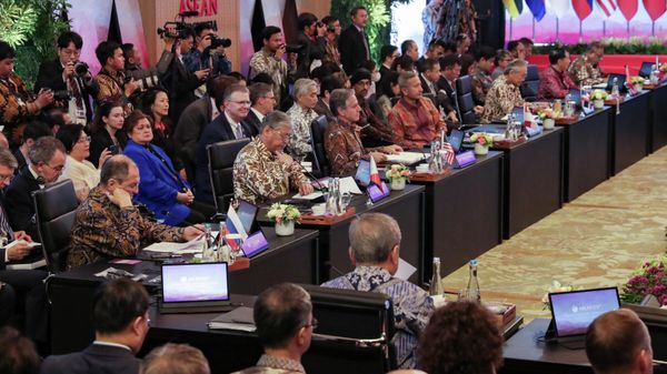 (From L to R) Russia's Foreign Minister Sergey Lavrov, Brunei’s Second Minister of Foreign Affair Erywan Yusof, US Secretary of State Antony Blinken, Singapore’s Foreign Minister Vivian Balakrishnan, Thailand's Foreign Minister Don Pramudwinai, Vietnam’s Foreign Minister Bui Thanh Son and East Timor's Foreign Minister Bendito Freitas attend the Association of Southeast Asian Nations (ASEAN) Foreign Ministers' Meeting in Jakarta on July 14, 2023. (Photo by Adi WEDA / POOL / AFP) - Sputnik International