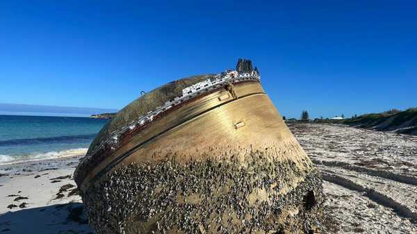 A mystery object suspected of being part of a space launch washed ashore along the Australian coastline, the Australian Space Agency revealed in a statement on July 17, 2023. An investigation into is origin is ongoing. - Sputnik International