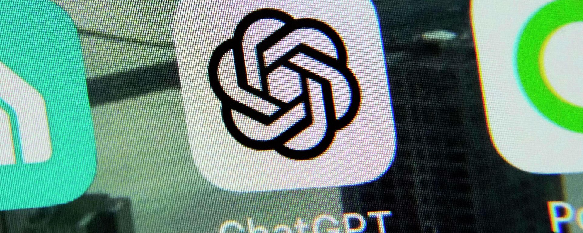 The ChatGPT app is displayed on an iPhone in New York, May 18, 2023. - Sputnik International, 1920, 24.09.2026