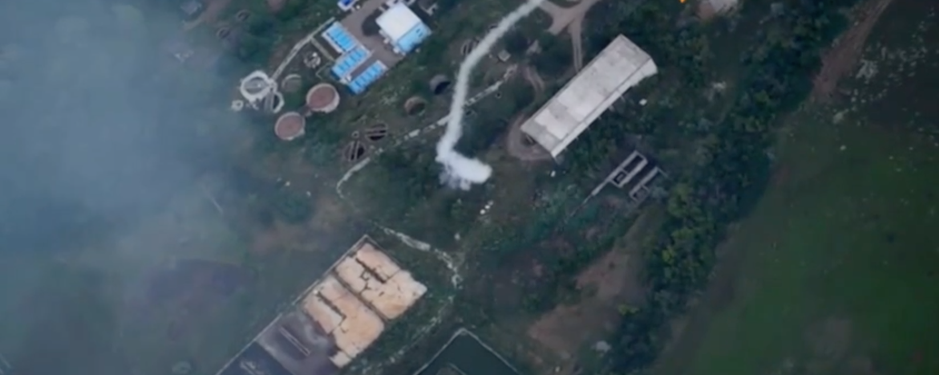 Reconnaissance of the Russian Airborne Forces destroyed a Ukrainian Osa air defense system in the zone of the special military op using a Lancet loitering munition. - Sputnik International, 1920, 19.07.2023