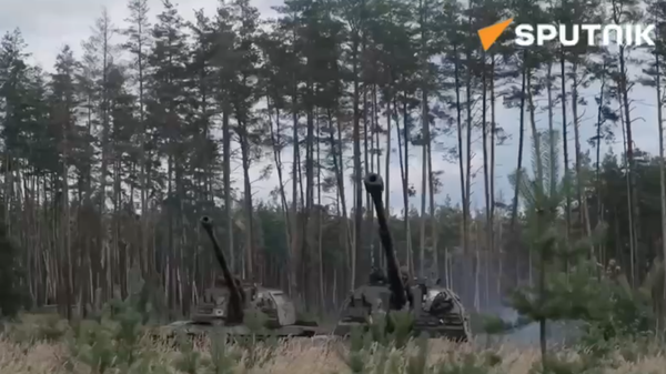 Russian artillerymen destroyed a Polish Krab howitzer in the zone of the special military op - Sputnik International