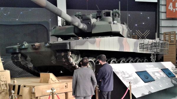 Main battle tank Altay of Otokar at the IDEF 2019 in Istanbul, Turkey. - Sputnik International