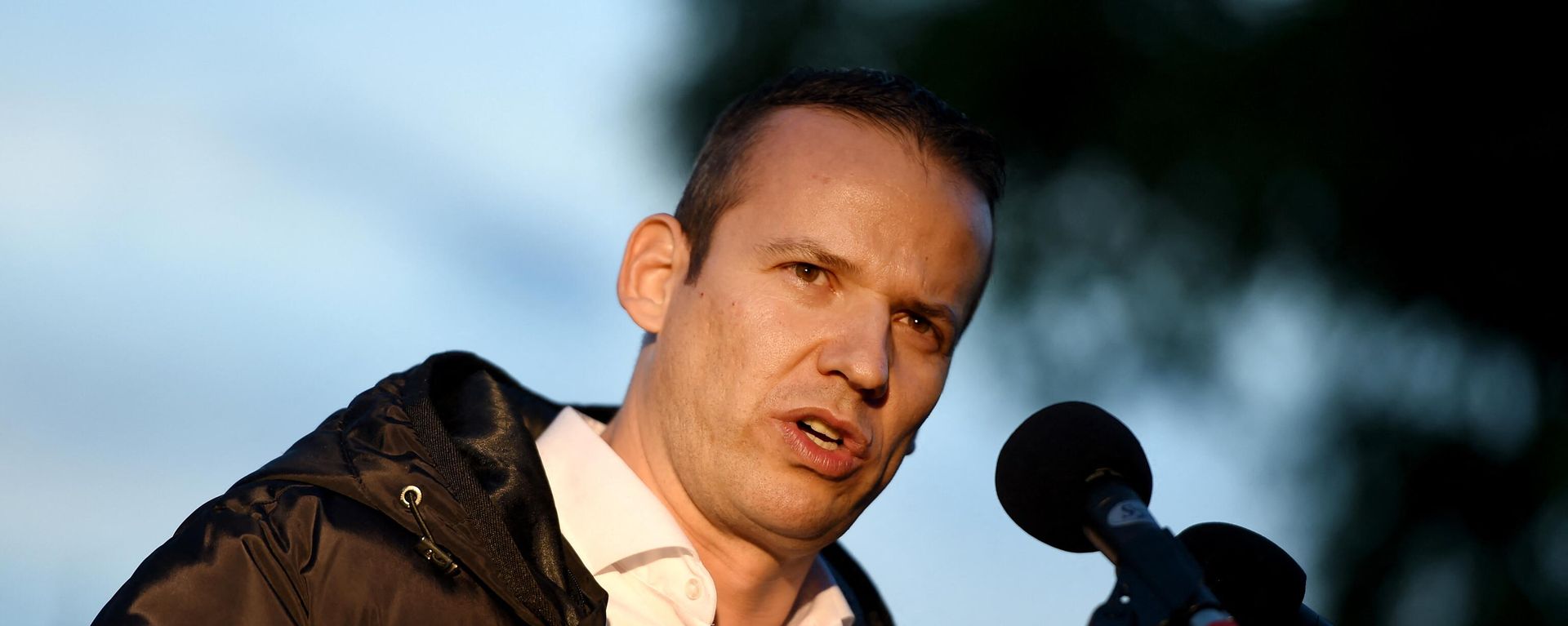 Laszlo Toroczkai, leader of a new Hungarian national conservative group, the 'Our Homeland Movement' delivers his speech during their demonstration against Roma community in Torokszentmiklos, about 130 km east from Budapest on May 21, 2019. (Photo by ATTILA KISBENEDEK / AFP) - Sputnik International, 1920, 26.07.2023