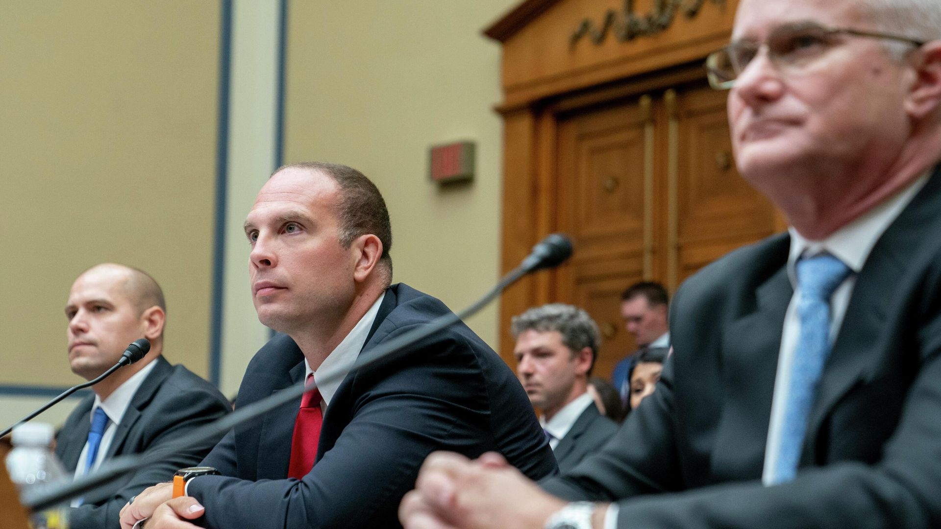Ryan Graves, Americans for Safe Aerospace Executive Director, from left, U.S. Air Force (Ret.) Maj. David Grusch, and U.S. Navy (Ret.) Cmdr. David Fravor, testify before a House Oversight and Accountability subcommittee hearing on UFOs, Wednesday, July 26, 2023, on Capitol Hill in Washington. (AP Photo/Nathan Howard) Ryan Graves, Americans for Safe Aerospace Executive Director, from left, U.S. Air Force (Ret.) Maj. David Grusch, and U.S. Navy (Ret.) Cmdr. David Fravor, testify before a House Oversight and Accountability subcommittee hearing on UFOs, Wednesday, July 26, 2023, on Capitol Hill in Washington. (AP Photo/Nathan Howard) - Sputnik International, 1920, 26.07.2023
