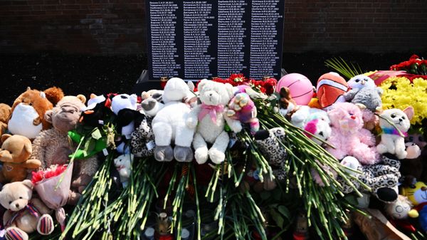 Stand in memory of the victims of Donbass on the square of the Donetsk People's Republic - Sputnik International