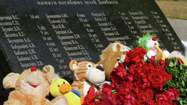 Rally in Donetsk in memory of children who died during the conflict in Donbass - Sputnik International