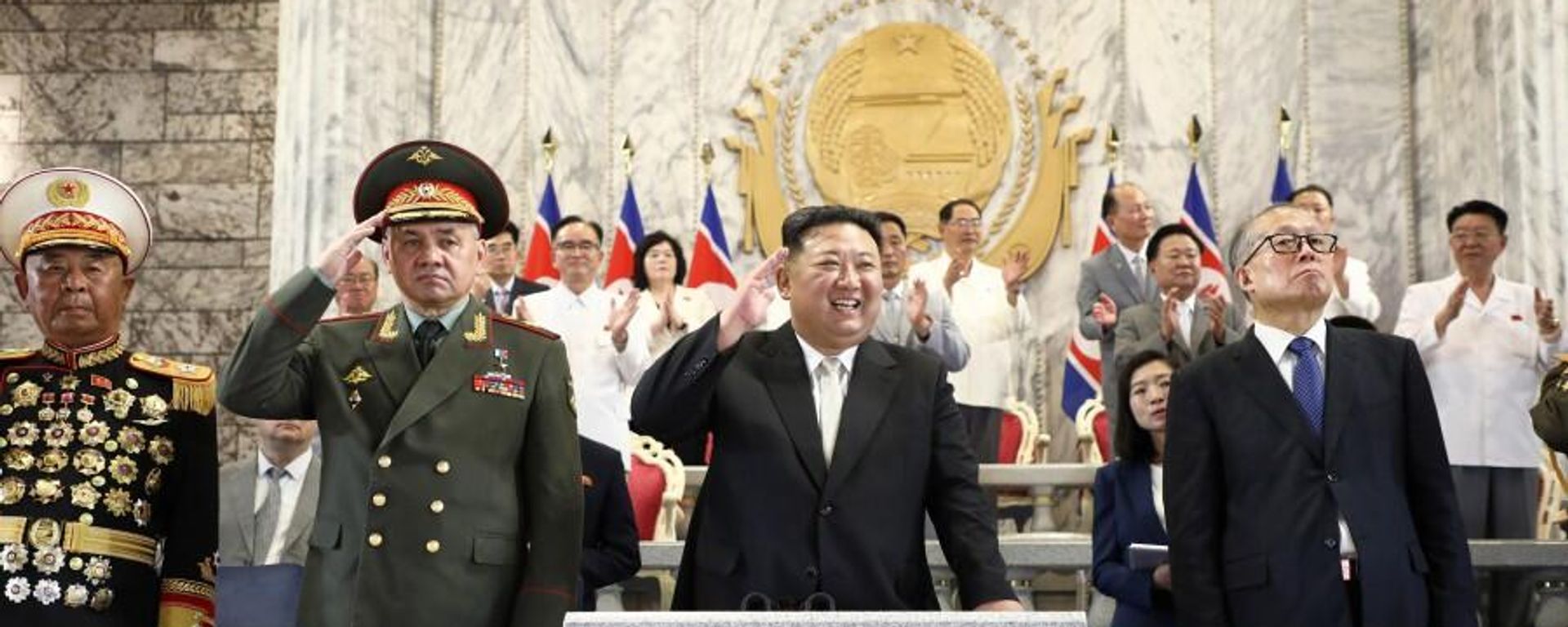 Russian Defense Minister Sergei Shoigu and North Korean leader Kim Jong Un attend a military parade in Pyongyang. File photo - Sputnik International, 1920, 28.07.2023