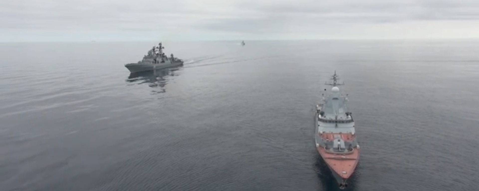 Russian and Chinese ships have left Vladivostok and begun joint patrols in the Pacific Ocean - Sputnik International, 1920, 28.07.2023