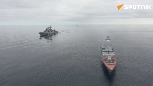 Russian and Chinese ships have left Vladivostok and begun joint patrols in the Pacific Ocean - Sputnik International