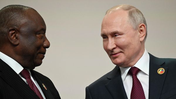 Vladimir Putin and South African President Cyril Ramaphosa Vladimir Putin and South African President Cyril Ramaphosa - Sputnik International