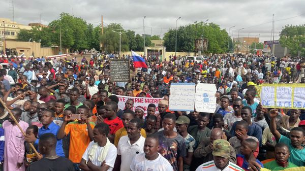 Supporters of Niger's ruling junta, gather for a protest called to fight for the country's freedom and push back against foreign interference, in Niamey, Niger, Thursday, Aug. 3, 2023. - Sputnik International