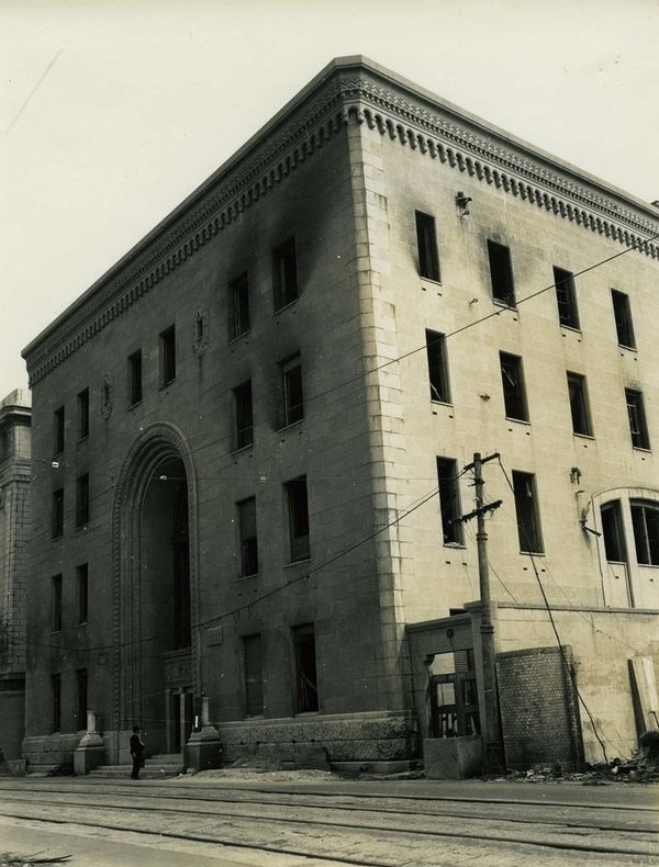 The survivors of the nuclear bombings became known in Japan as hibakusha; they got subjected to discrimination in the country due to public attitude towards the consequences of radiation sickness.Above: Hiroshima Branch of Sumitomo Bank after the bombing, the original location of the so-called Human Shadow of Death. - Sputnik International