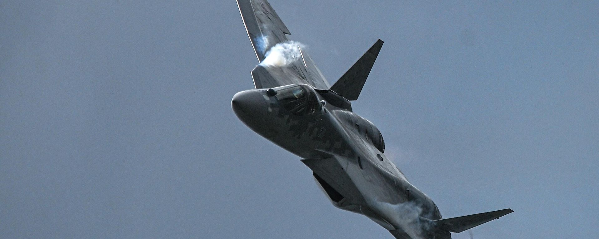 The Sukhoi Su-57 multi-purpose fifth-generation fighter - Sputnik International, 1920, 09.08.2023