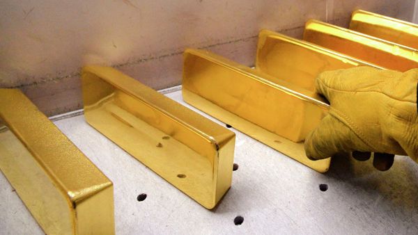 Gold bars of the highest standard of 99.99 percent purity  - Sputnik International
