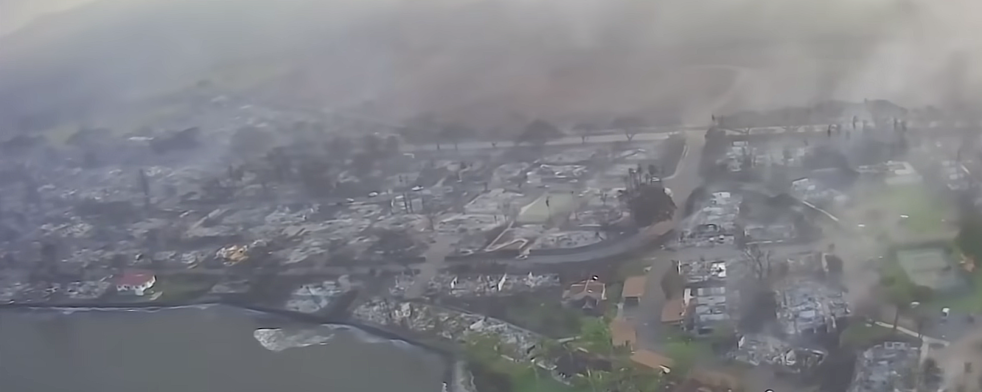 Aerial view of Lahaina Town, Maui, Hawaii, after a wildfire swept through the town on August 9, 2023 Aerial view of Lahaina Town, Maui, Hawaii, after a wildfire swept through the town on August 9, 2023 - Sputnik International, 1920, 10.08.2023