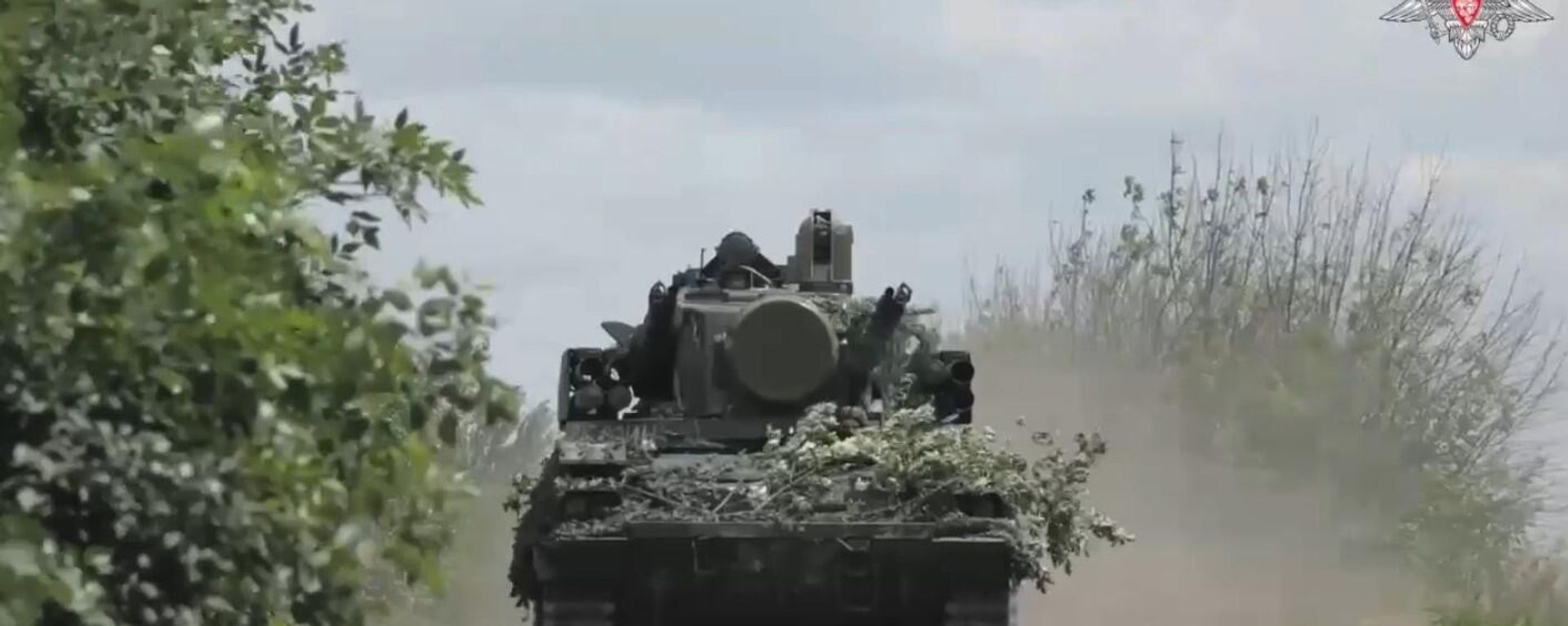 Russian Tunguska-M1 self-propelled anti-aircraft gun crew’s work in special military op zone Russian Tunguska-M1 self-propelled anti-aircraft gun crew’s work in special military op zone - Sputnik International, 1920, 11.08.2023