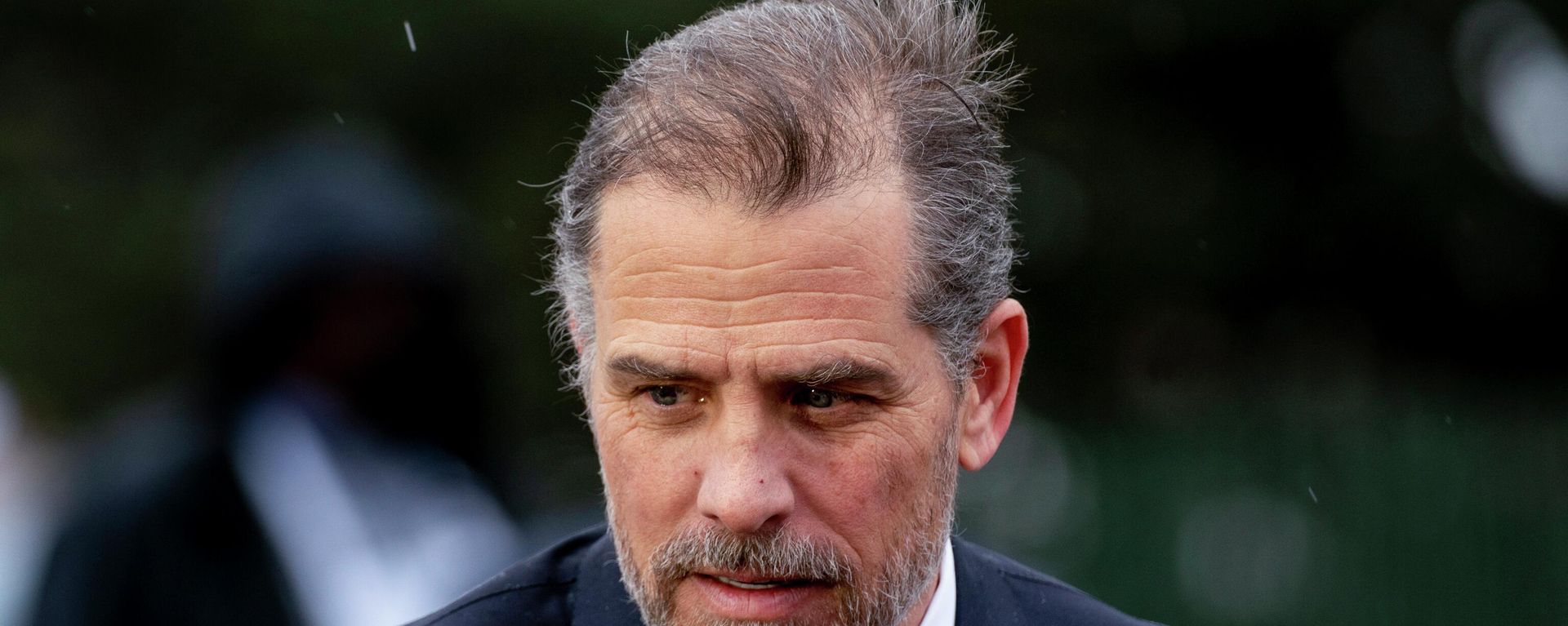 Hunter Biden, the son of President Joe Biden, speaks to guests during the White House Easter Egg Roll on the South Lawn of the White House Hunter Biden, the son of President Joe Biden, speaks to guests during the White House Easter Egg Roll on the South Lawn of the White House - Sputnik International, 1920, 07.12.2023