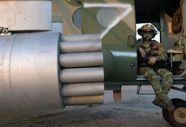 Rescue teams are well-versed in medicine and usually have basic first aid training.   - Sputnik International